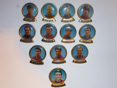 Lot 12 insigne fotbal FC BARCELONA (inclusiv Gica HAGI) foto