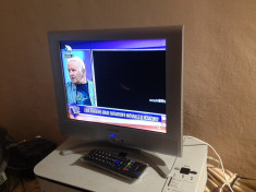 TV LCD 15 INCH TOSHIBA 15VL54G + TELECOMANDA NOUA, IN TIPLA foto