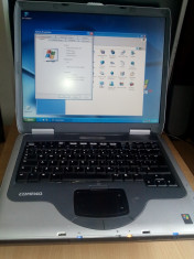 Laptop Pentium 4 foto
