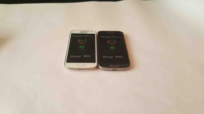 Samsung Galaxy S4 mini nou la cutie / necodat + bonus folie sticla foto mare Samsung Galaxy S4 mini nou la cutie / necodat + bonus folie sticla foto mare