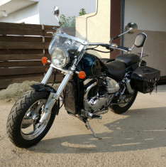 Suzuki Marauder VZ800 de vanzare foto