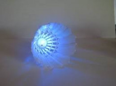 Fluture badminton cu led fluture cu led badminton Shuttlecock badminton cu led foto