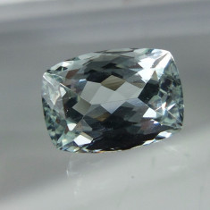 AQUAMARIN NATURAL ALBASTRU -2.41 CT.