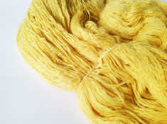 Fir de tricotat sau crosetat , lana 50% moale , catifelata , galben lamaie foto