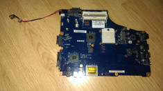 Placa de baza Toshiba Satellite L450 AMD model LA-5831P foto