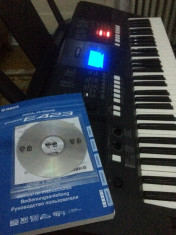 Orga YAMAHA psr e423 foto