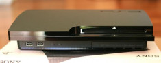 PS3 PlayStation 3 Slim, 320 gb, Modat irisman/multiman, 2 x controller foto