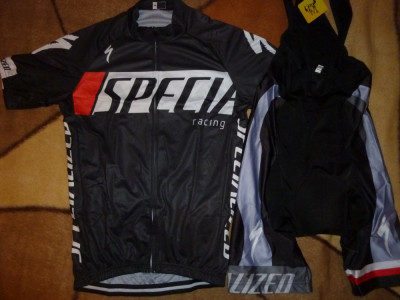 echipament ciclism complet Specialized negru Racing set pantaloni tricou foto