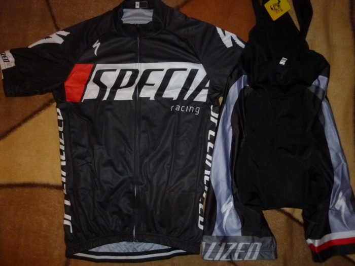 echipament ciclism complet Specialized negru Racing set pantaloni tricou