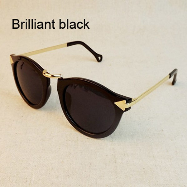 Ochelari soare DAMA model retro black material plastic detaliu metal si cutie