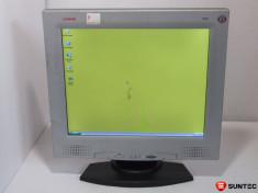 Monitor LCD 17 inch Compaq TFT7020, ecran zgariat si patat, carcasa zgariata, luminozitate slaba, fara alimentator si fara cablu VGA DISP_107 foto