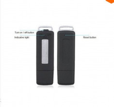 Reportofon spion USB - capacitate 8 GB cu functie de voice recorder foto