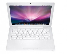 Laptop second hand Apple MacBook A1181 T2500 2.0GHz 2GB DDR2 120GB Sata DVD Intel GMA 950 13.3inch Webcam foto