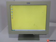 Monitor LCD 15 inch IBM 9512-AWD, ecran zgariat si patat, carcasa lovita, fara alimentator si fara cablu VGA DISP_004 foto