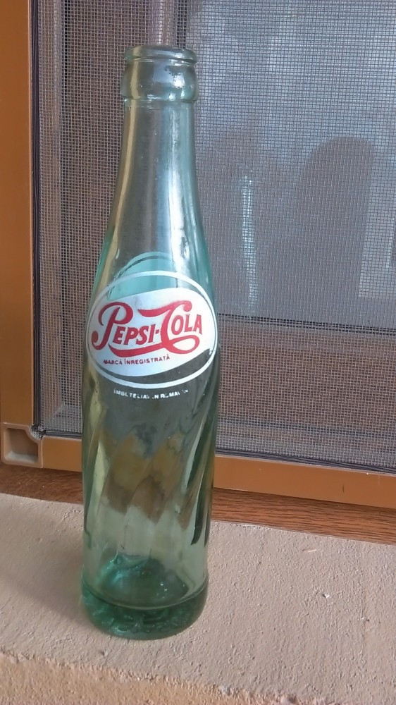 Sticla Pepsi cola perioada comunista | Okazii.ro