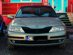 Renault Laguna foto