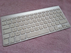 Tastatura Apple Wireless Keyboard A1314 ( defecta ) foto