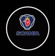 Scania, set LED logo laser auto, portiera, pe timp de noapte, welcome light foto