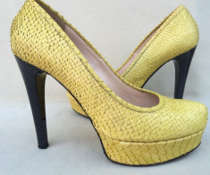 Cristhelen B, Pantofi Fashion Dama, Piele Naturala Sarpe Galben, Original foto