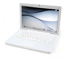 Laptop second hand Apple MacBook A1181 T8100 2.1GHz 2GB DDR2 160GB Sata DVD Intel GMA X3100 13.3inch Webcam foto
