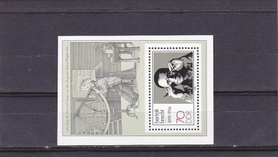 Personalitati ,Brecht ,sextant ,DDR. foto
