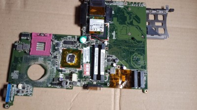 placa baza Toshiba Satellite PRO U300 U305 psu31e dabu1mb16d0 defecta !!! foto