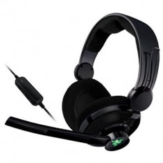 Casti Gaming Razer Carcharias Pc Si Xbox360 Negru foto