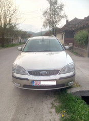 Ford Mondeo foto
