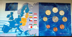Set KMS 8 monede euro FINLANDA 2004 cu medalie - BU foto