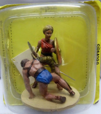 Soldat din plumb - Female gladiator scara 1:32 foto