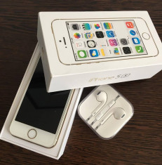 iPhone 5S 16GB GOLD Full Box NEVERLOCK Aspect 9.8/10 - iOS 9.3.1. Liber de retea foto