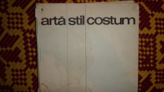 Arta,stil,costum an 1976/214pag- Adina Nanu foto