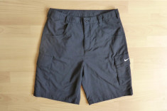 Pantaloni scurti Nike Golf Fit Dry; marime 30, vezi dimensiuni; stare excelenta foto