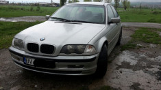 BMW 318i foto