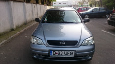 Opel Astra foto