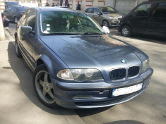 BMW 318i foto