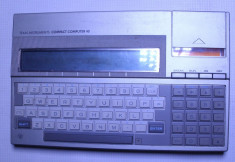 calculator vechi pc laptop 1983 texas instrumets compact computer defect foto