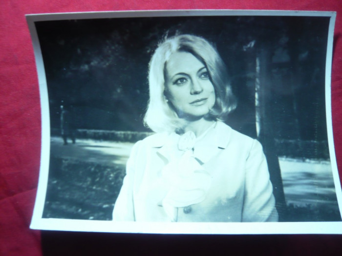 Fotografie din Filmul - Rautaciosul Adolescent cu Ioana Bulca , dim.= 16x12 cm