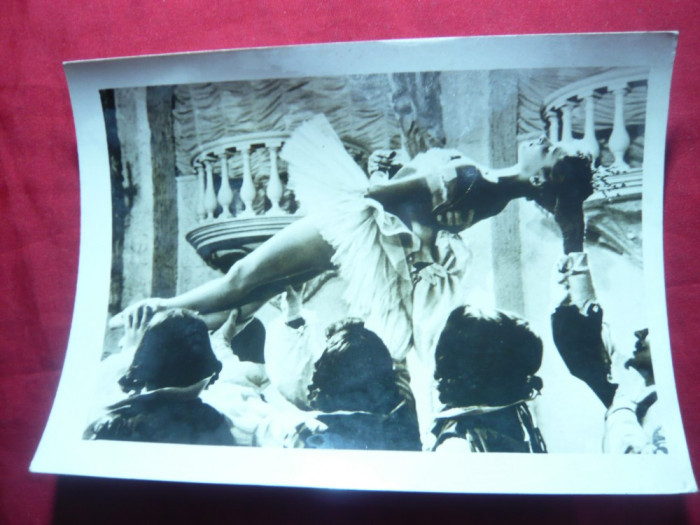 Fotografie din Filmul -Balet Frumoasa din Padurea Adormita , dim. 16x12 cm
