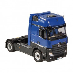 Macheta cap tractor Mercedes Actros Gigaspace 4x2, scara 1:50 foto