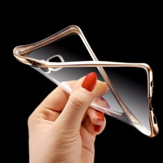 Husa de protectie iPhone 4/4S, TPU moale transparent, margini cu aspect metalic, auriu foto