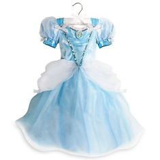 Costum Cenusareasa (Cinderella) care lumineaza foto