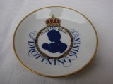 Farfurioara din portelan fin suedez marca HACKEFORS Drottning Silvia 1977