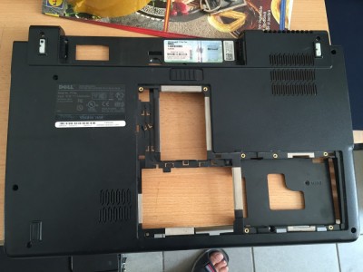 Bottomcase Dell Studio 1558, A126 foto