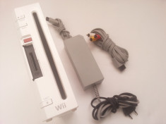 Nintendo Wii + alimentator si cablu tv originale consola joc tv foto