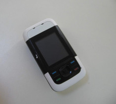 NOKIA 5200 defect - telefon cu slide defect - placa baza carcasa noua foto
