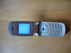 SAMSUNG A800 - telefon cu clapa vintage de colectie fab. 2002 - banda defecta foto