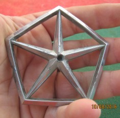 Sigla-semn-metal cromat CHRYSLER foto