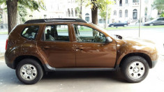 DACIA DUSTER LAUREATE, 4x2, AN FABRICATIE 2013 foto