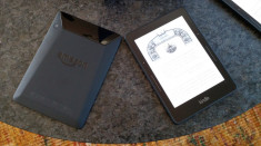 URGENT Kindle Voyage E-reader, 6&amp;quot; High-Resolution Display , wi-fi foto